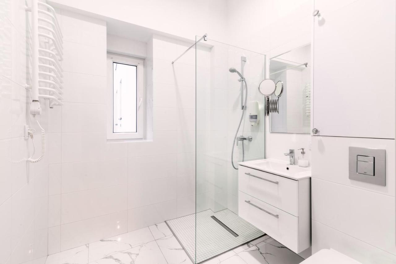 Apartamenty Biznes By Shausha Nr 7A Gliwice Ngoại thất bức ảnh